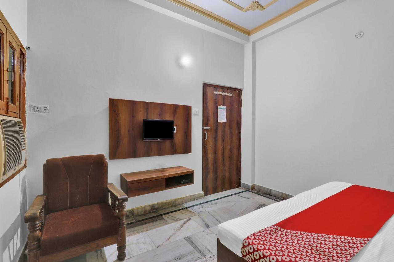 Oyo 82070 Rudra Guest House - Varanasi — Photos 2